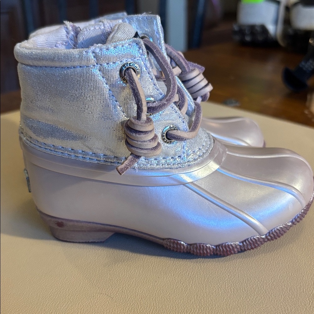 Sperry Kids Shimmering Silver Boots - Picture 4 of 8